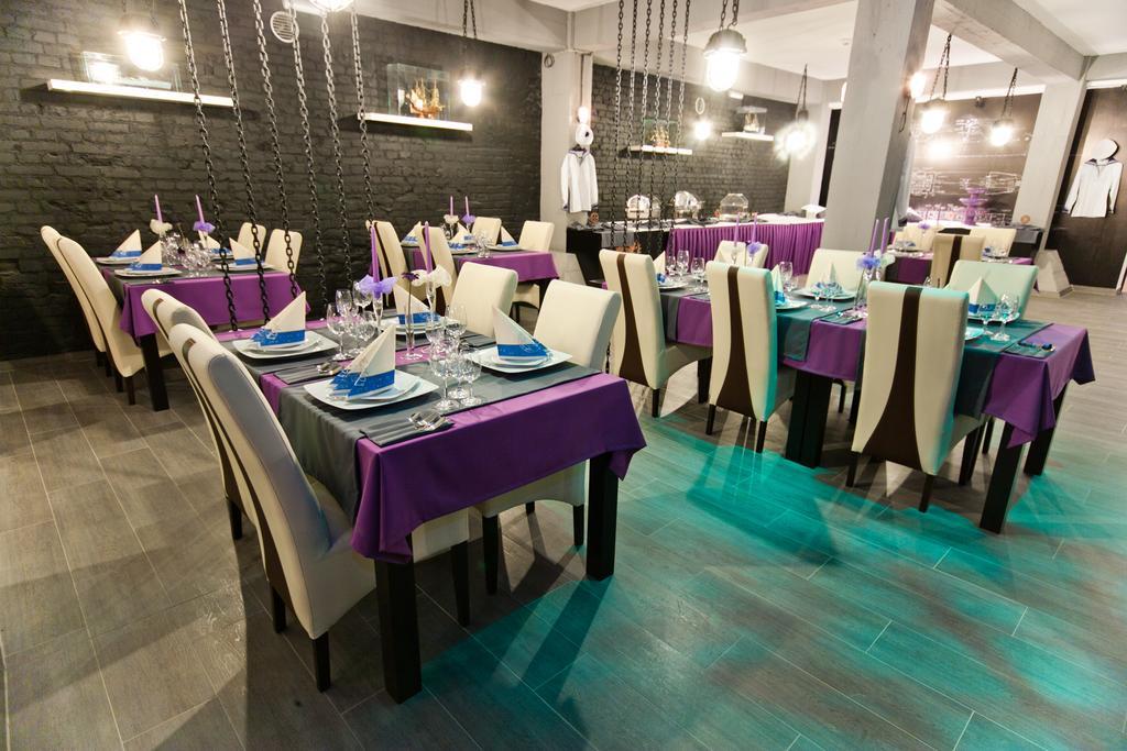 Hotel Malinowski Business 글리비체 외부 사진
